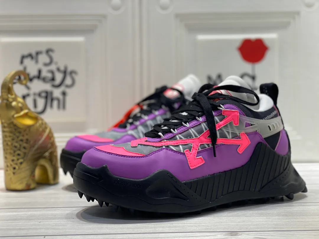 Men's Men's Shoes💰480🌼【New Style】High-end Boutique-🤷‍♂🤷‍♂OFF-WHITE x Air Jordan 】1 The joint shoe has been highly concerned by everyone since its design. The new shoe is shown in the popular Chicago bull white and yellow LOGO color scheme. The shoe body is made of cowhide, cow suede, and other materials. In addition to the X hidden on the inside of the leather, the oversized Swoosh, OFF-WHITE for Nike, Air Jordan 1 birth information and AIR are displayed on both sides of the shoe. The iconic details of OFF-WHITE can be seen on the sole and insole. You can choose a pair if you like the style. Code: 39-44 (45 can be customized